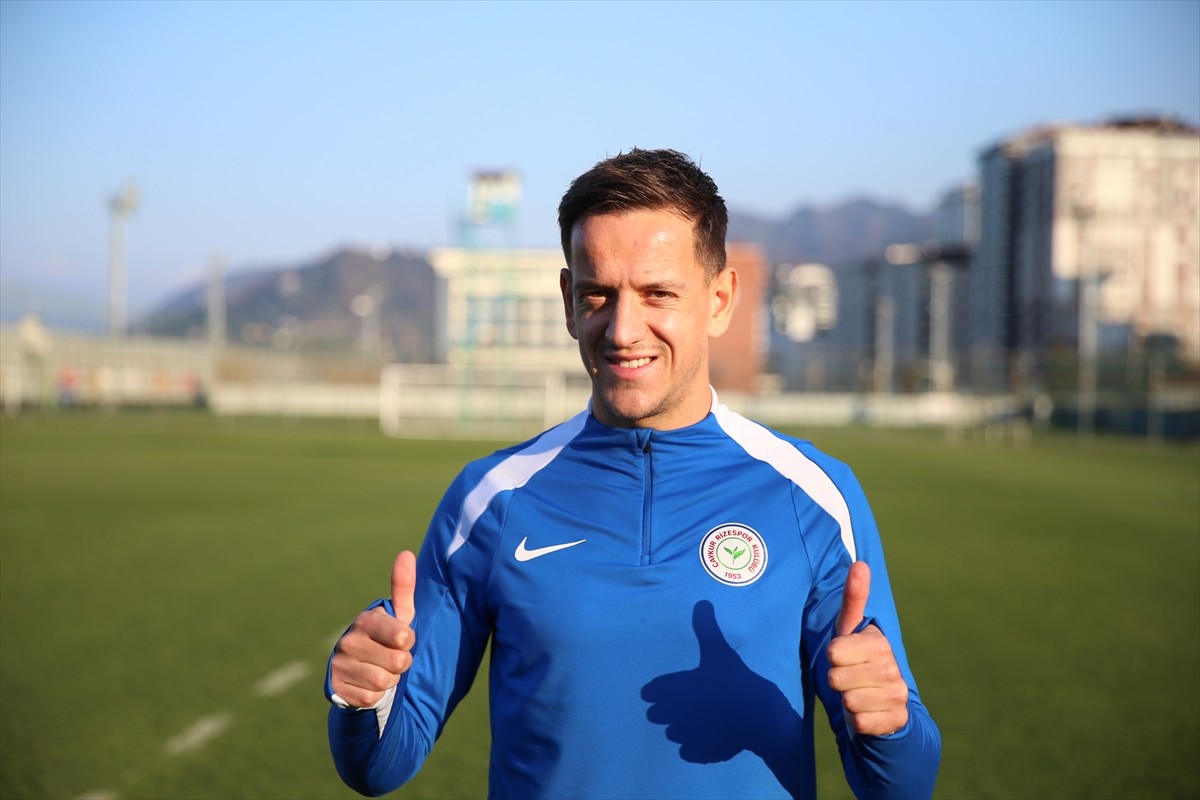 Trendyol Süper Lig'in 15. haftasında 9 Aralık Pazartesi günü deplasmanda Gaziantep FK ile...