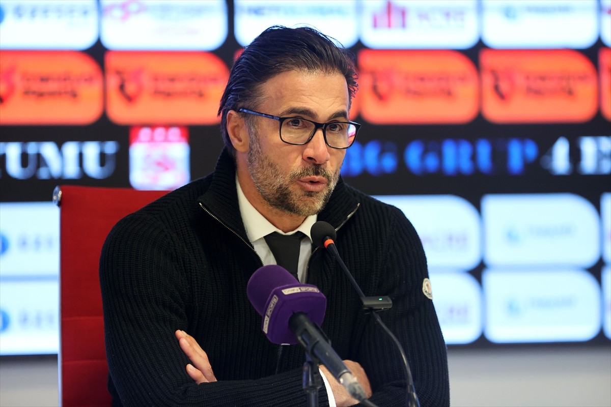 Trendyol Süper Lig'in 17. haftasında Net GlobalSivasspor ile Reeder Samsunspor, BG Grup 4 Eylül...