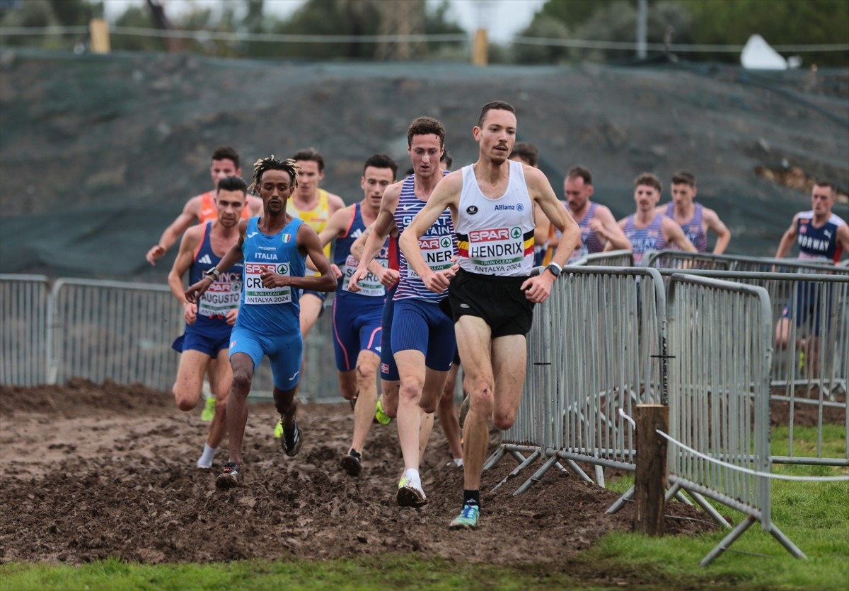 Türkiye Atletizm Federasyonu, Kepez Belediyesi ve Avrupa Atletizm Federasyonu tarafından Gençlik...