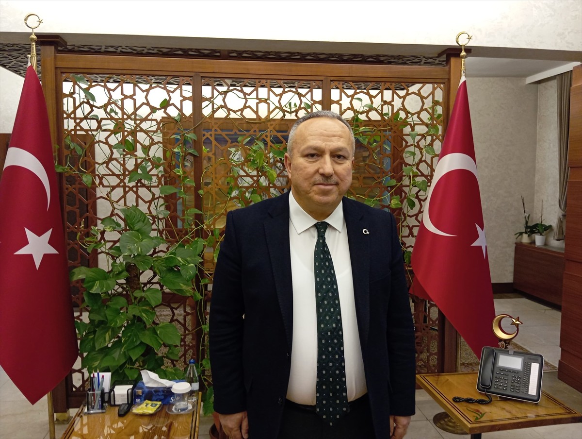 Yeni yıla Kapadokya'da gireceklerin tatillerini huzurlu geçirmeleri için denetimler sıklaştırıldı....