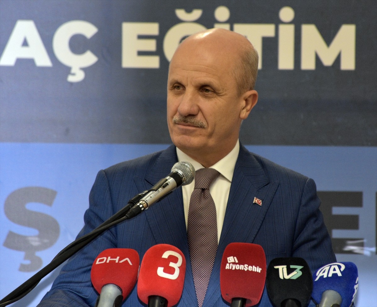 Yükseköğretim Kurulu (YÖK) Başkanı Prof. Dr. Erol Özvar, Afyon Kocatepe Üniversitesi (AKÜ) Ahmet...
