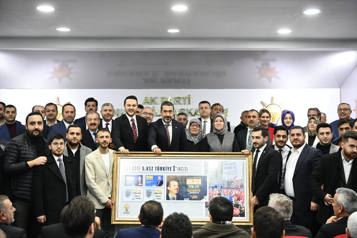 AK Parti Ankara İl Başkanlığından yapılan açıklamaya göre, Ankara İl Başkanlığı, üye kaydında AK...