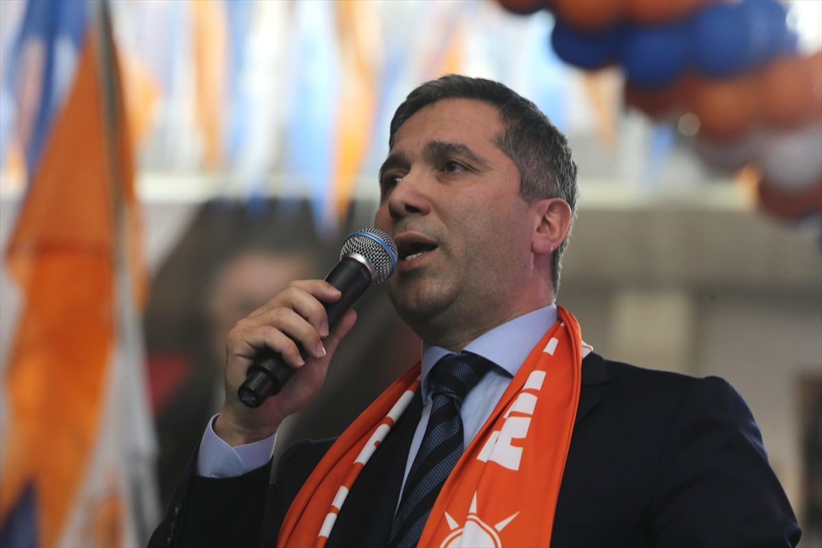 AK Parti Genel Başkan Yardımcısı Zafer Sırakaya, partilerinin Tokat İl Başkanlığı 8. Olağan İl...