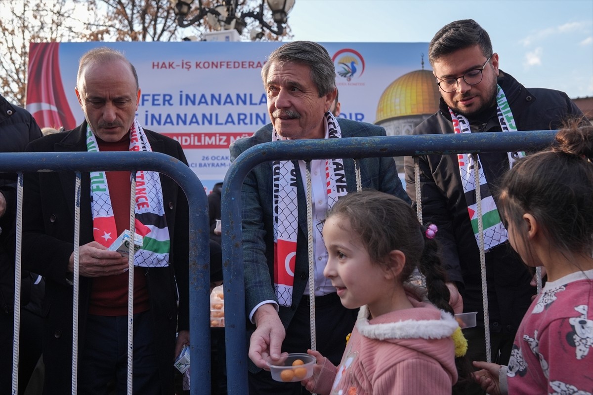 Ankara'da, Hak İşçi Sendikaları Konfederasyonu (HAK-İŞ) Filistin ve Kudüs Sendikal Dayanışma...