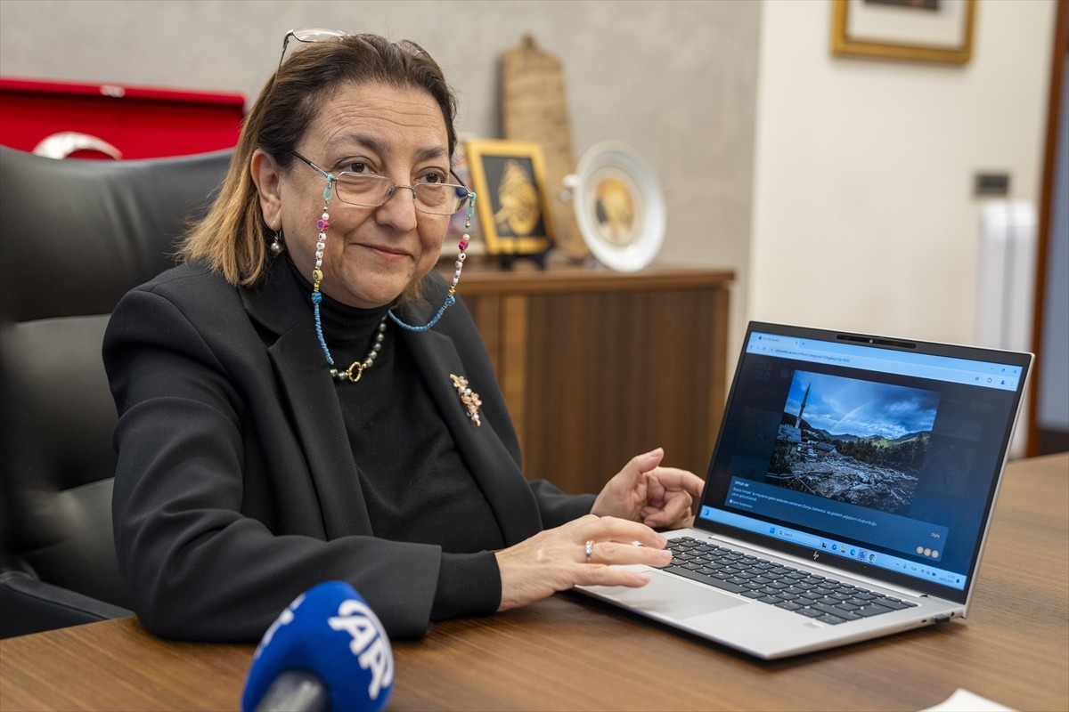 Borsa İstanbul AŞ Yönetim Kurulu Başkanı Prof. Dr. Erişah Arıcan, Anadolu Ajansının (AA) gözünden...