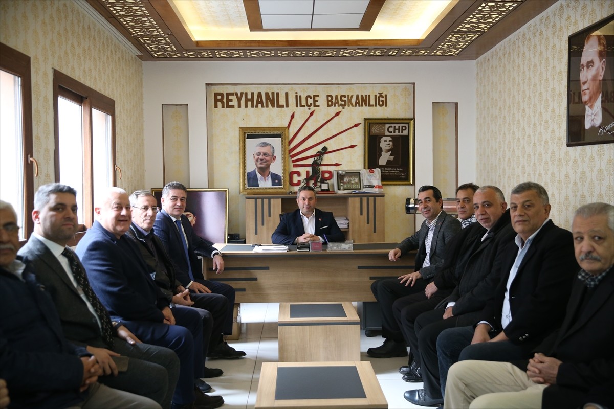 CHP Genel Başkan Yardımcısı Erhan Adem, Hatay'ın Reyhanlı ilçesinde çeşitli ziyaretler...