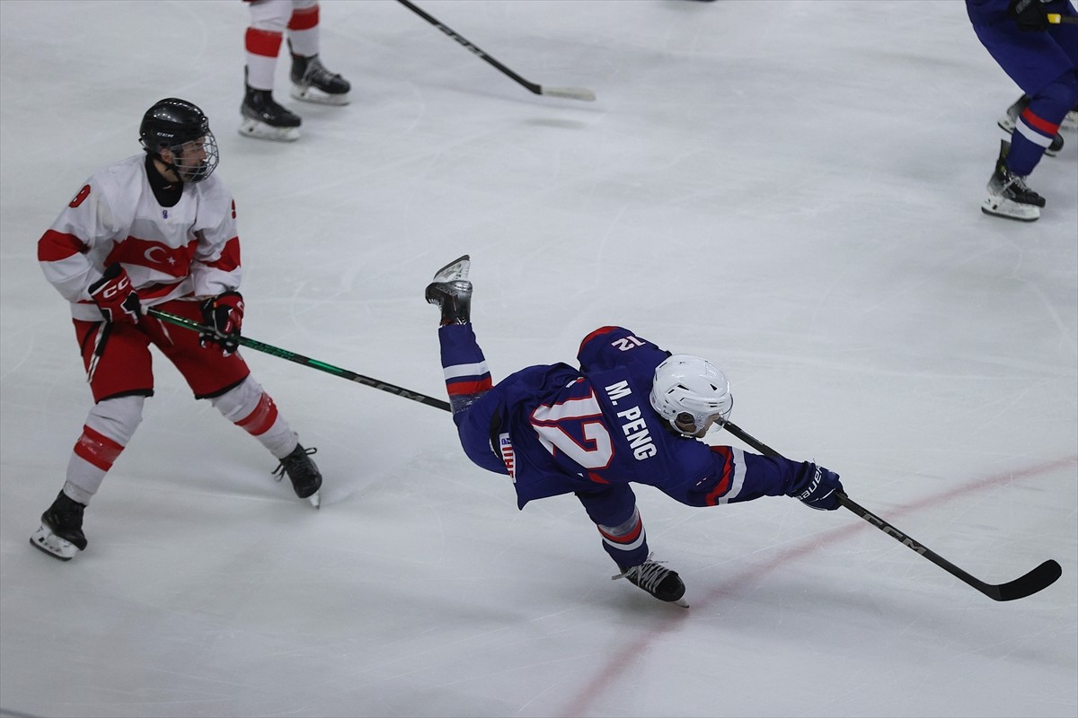 Erkekler 20 Yaş Altı Buz Hokeyi Dünya Şampiyonası 3. Klasman A Grubu'nda Türkiye ile Tayvan...