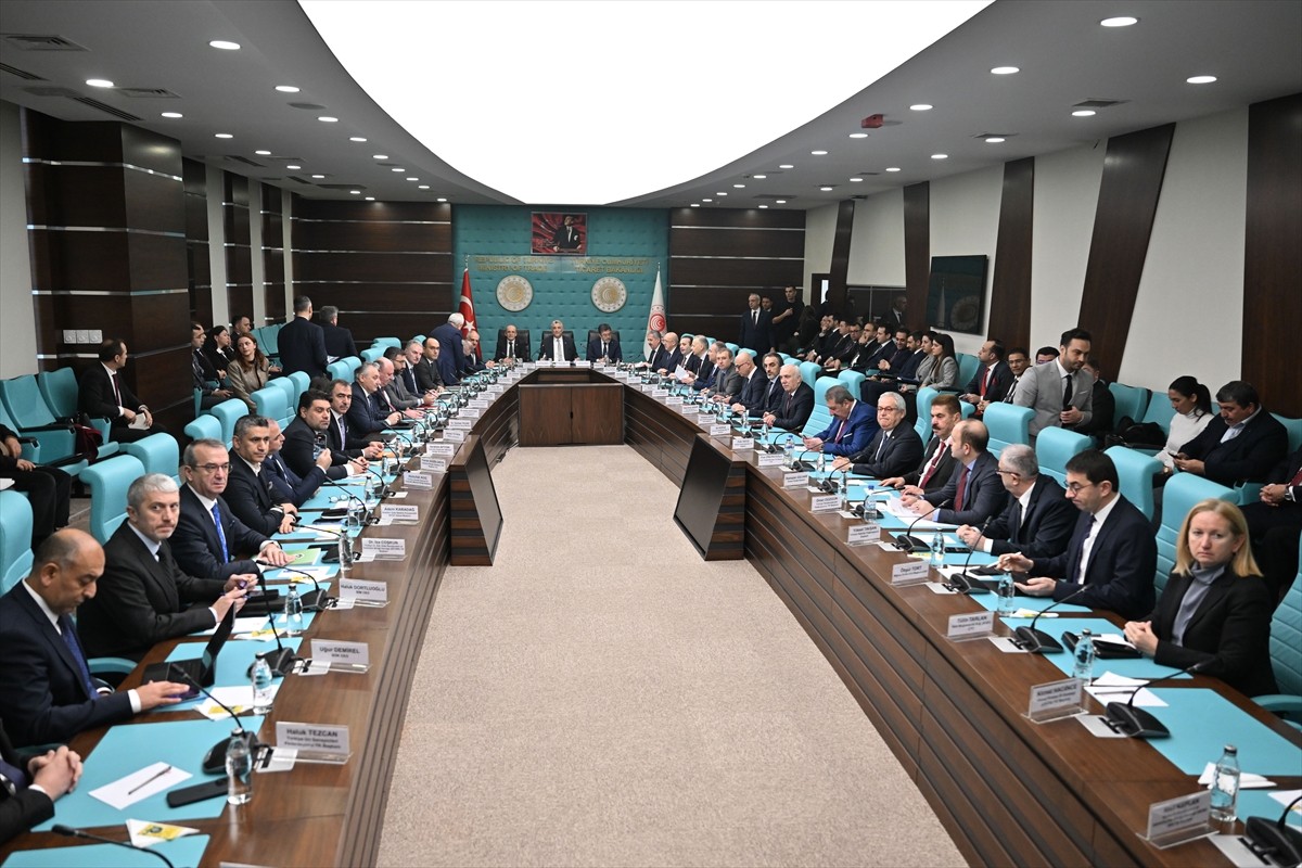 Gıda ve Tarımsal Ürün Piyasaları İzleme ve Değerlendirme Komitesi Toplantısı, Ticaret Bakanı Ömer...