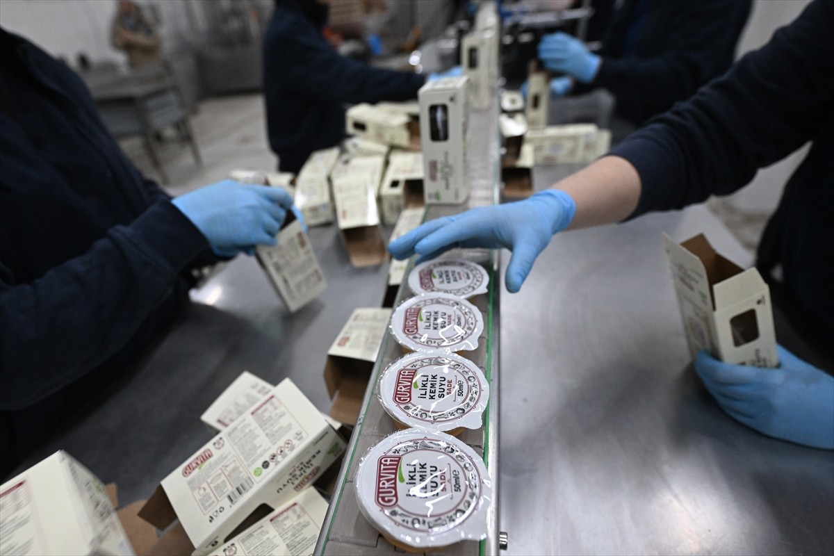 Girişimci Bahar Şamhili Tanju, 10 yıl önce aldığı kemik erimesi tanısının ardından evde...