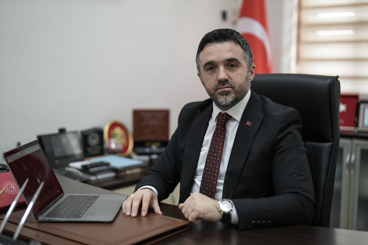 İstanbul Aile ve Sosyal Hizmetler İl Müdürü Ömer Turan, Anadolu Ajansının (AA) gözünden 2024'e...