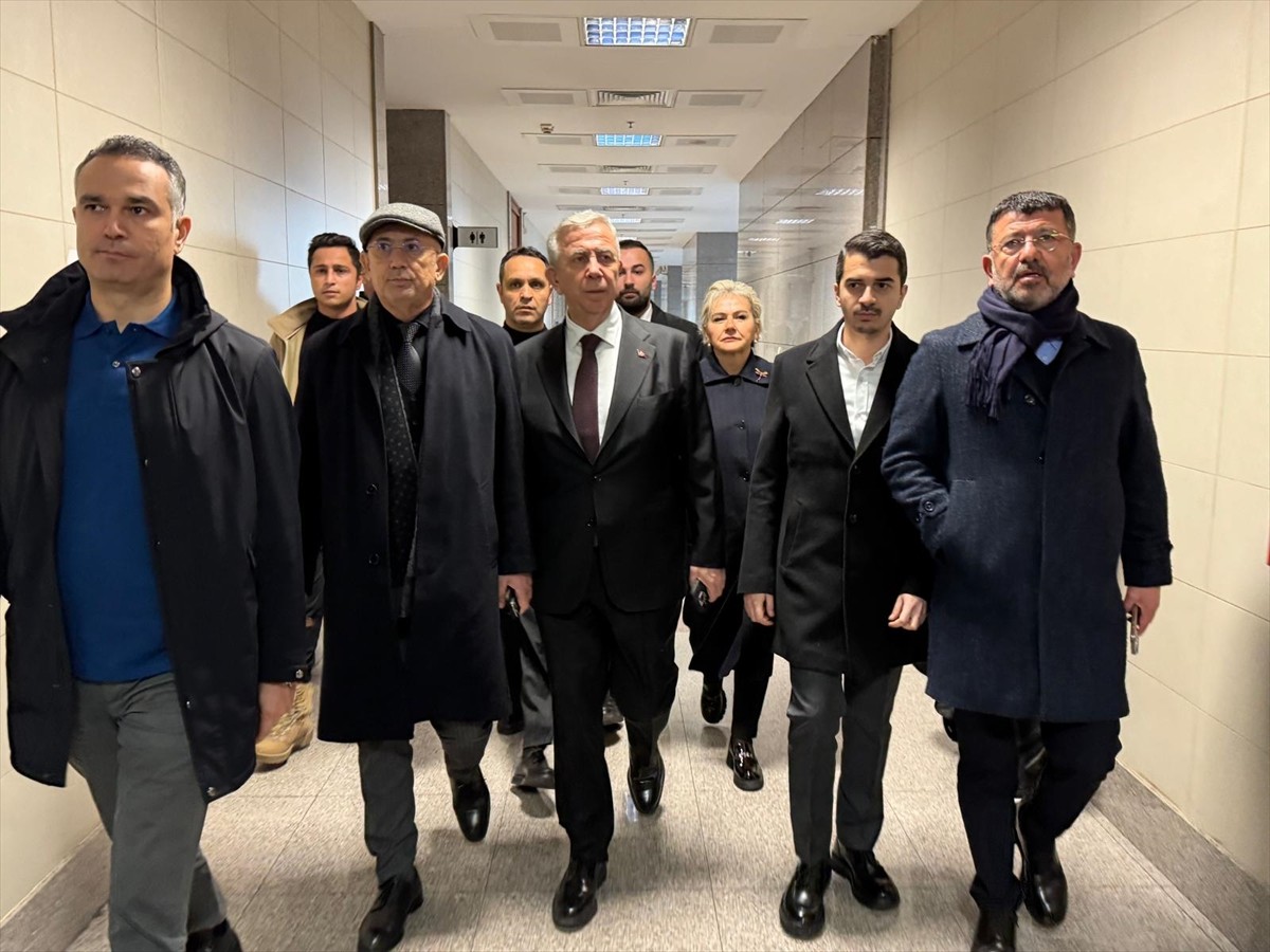 İstanbul Büyükşehir Belediye Başkanı (İBB) Ekrem İmamoğlu'nun, hakkında başlatılan iki ayrı...