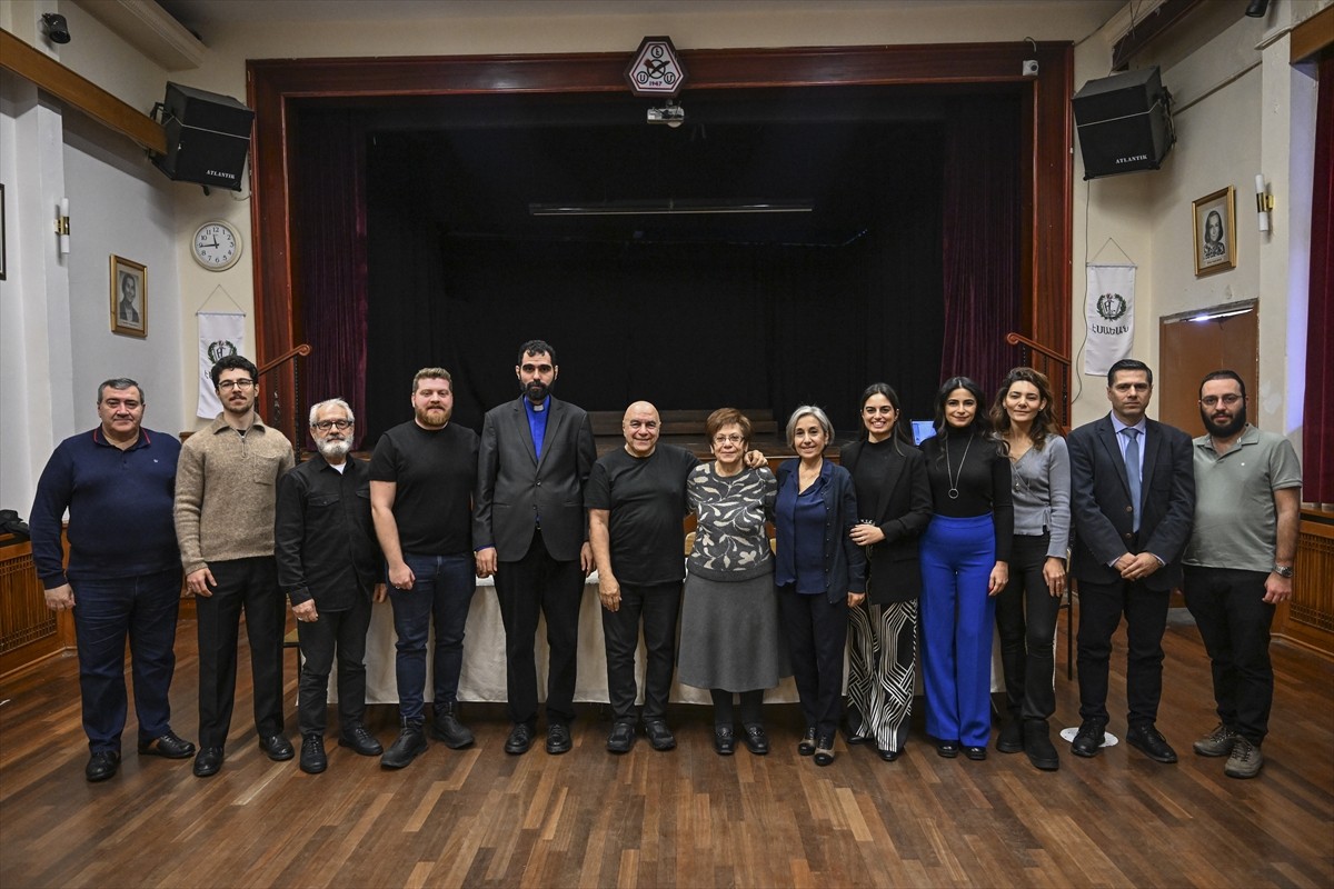 Maral Müzik ve Dans Topluluğu tarafından hazırlanan "Ahtamar Efsanesi" (Destiny of Tamar)...