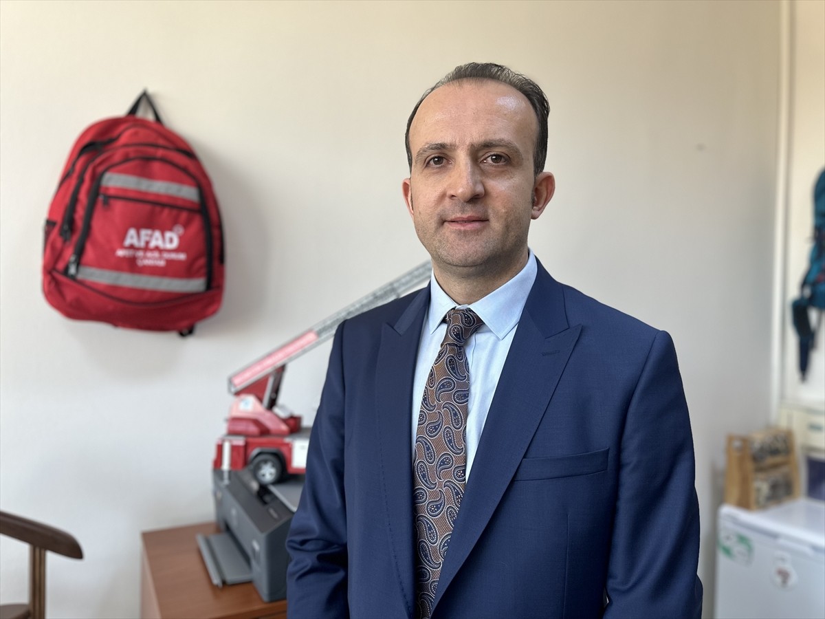 Necmettin Erbakan Üniversitesi Mülkiyet Koruma ve Güvenlik Bölümü Başkanı Doç. Dr. Serdar...