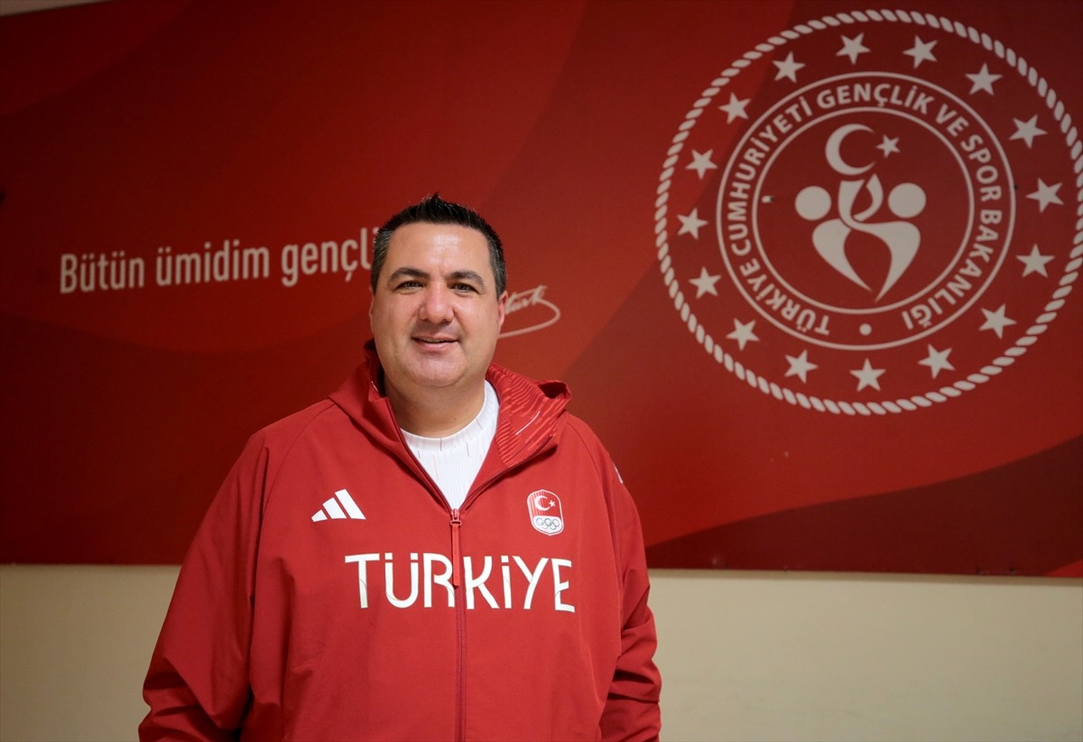 Okçuluk Milli Takımlar Teknik Direktörü Yusuf Göktuğ Ergin, 2025 yılında geçen yıl aldıkları 63...