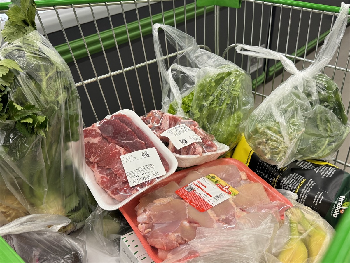 Selçuk Üniversitesi Veteriner Fakültesi Besin Hijyeni ve Teknolojisi Bölümü Öğretim Üyesi Prof....