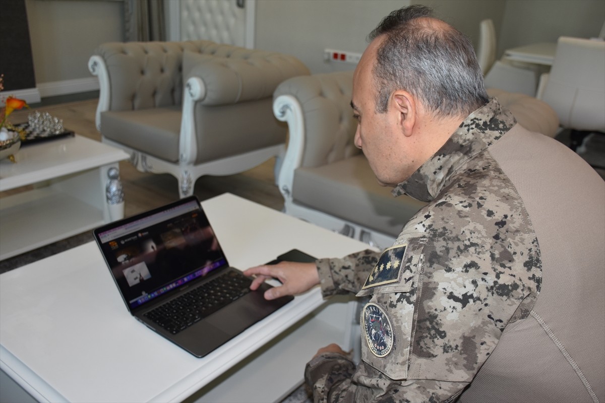  Şırnak İl Emniyet Müdürü Serdar Büyükleblebici, Anadolu Ajansının (AA) gözünden 2024'e damga...