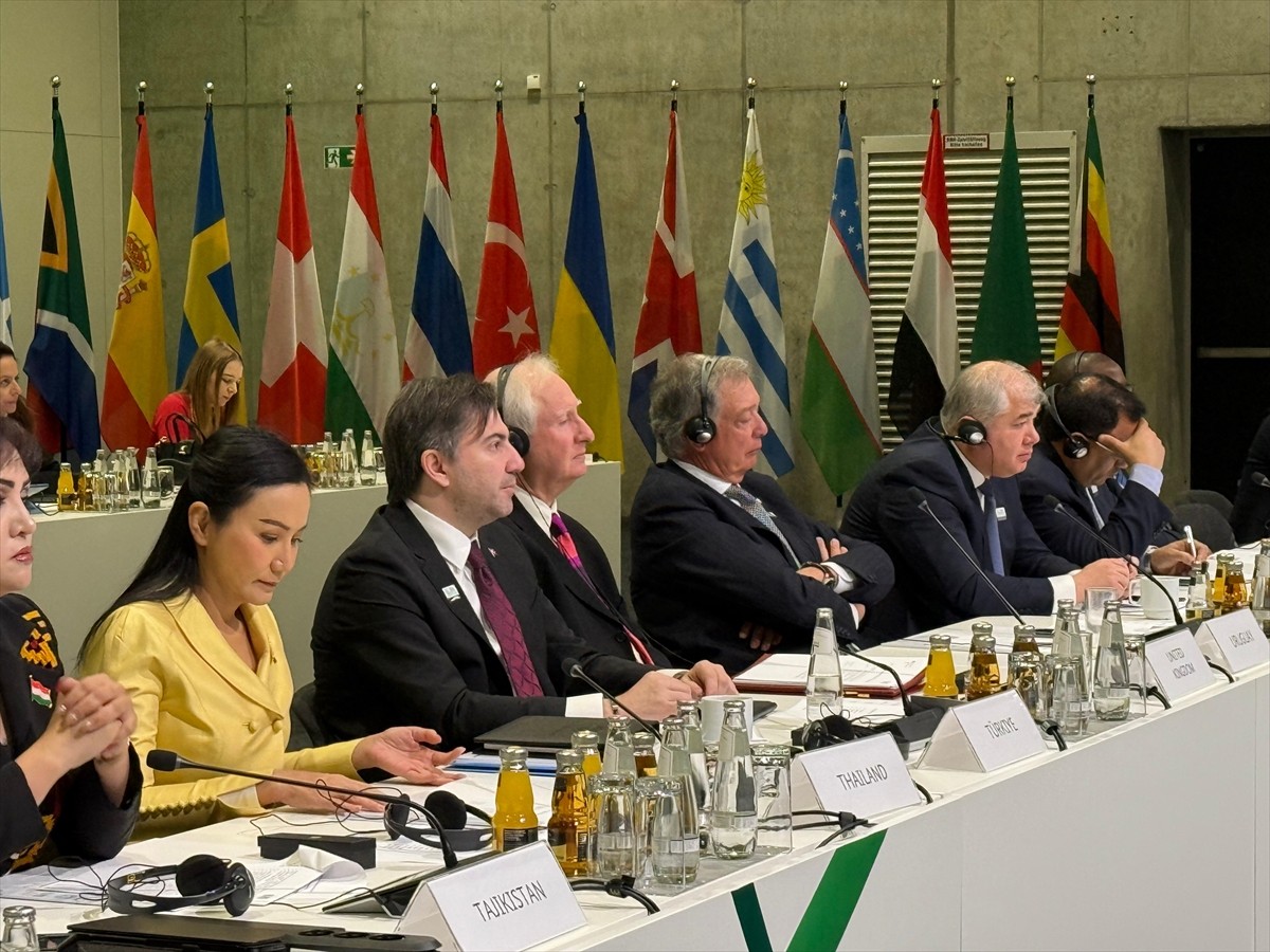 Tarım ve Orman Bakan Yardımcısı Ahmet Bağcı, Almanya'da düzenlenen 17. Berlin Tarım Bakanları...