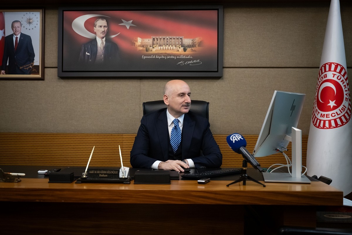 TBMM Bayındırlık, İmar, Ulaştırma ve Turizm Komisyonu Başkanı, AK Parti Trabzon Milletvekili Adil...