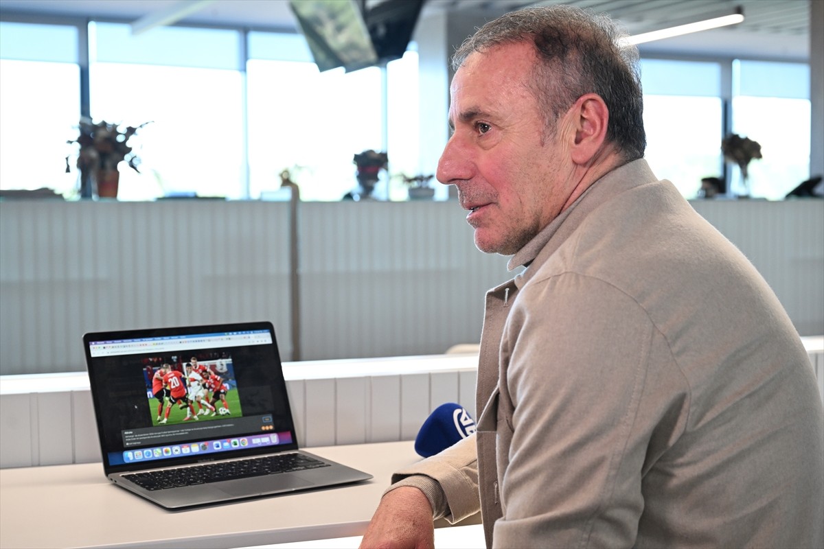 Teknik direktör Abdullah Avcı, Anadolu Ajansının (AA) gözünden 2024'e damga vuran olaylara ait ve...