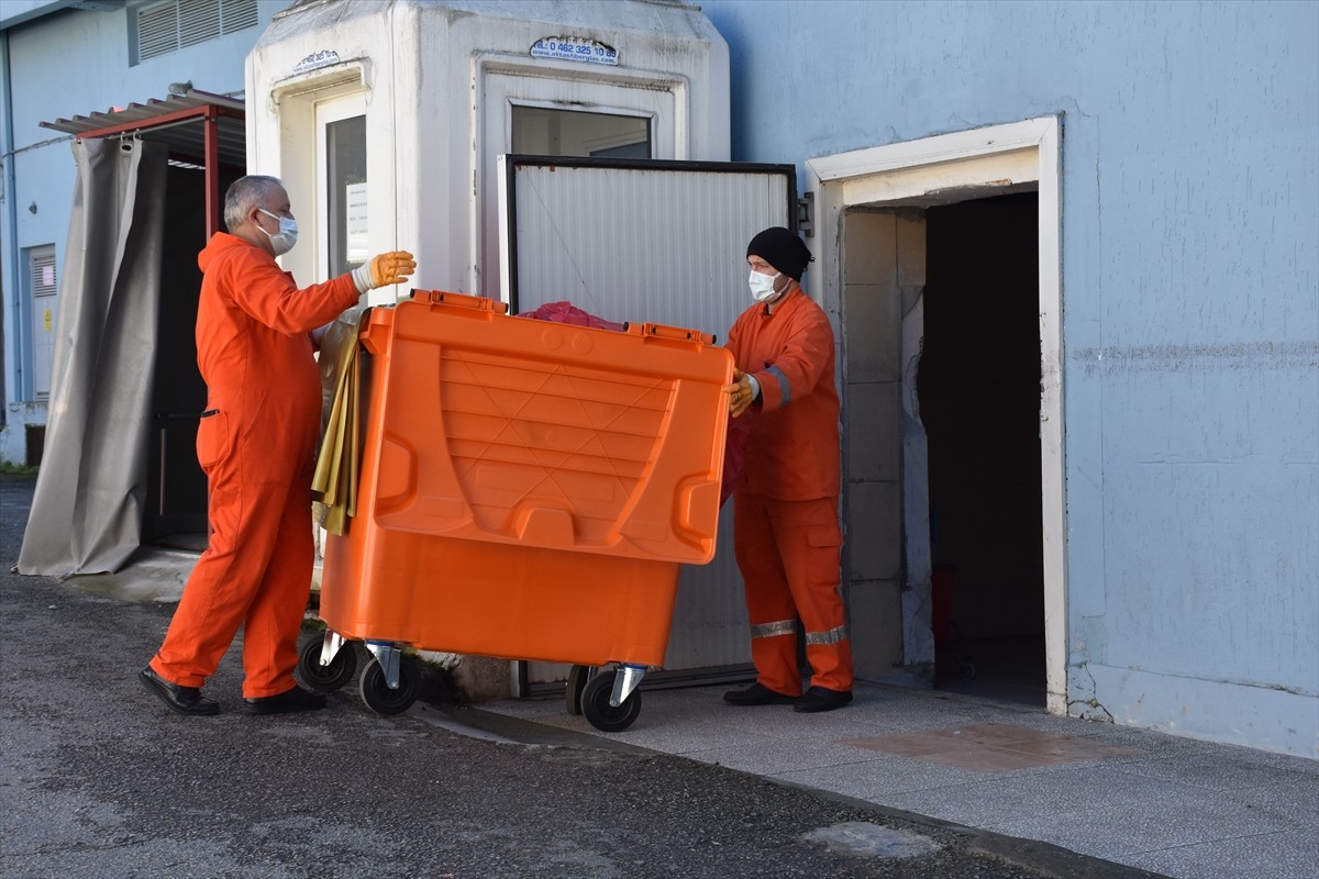 Trabzon'daki Fatih Devlet Hastanesi'nde uygulanan, "Yoğun Bakımda Yatan Hasta Profiline Göre...