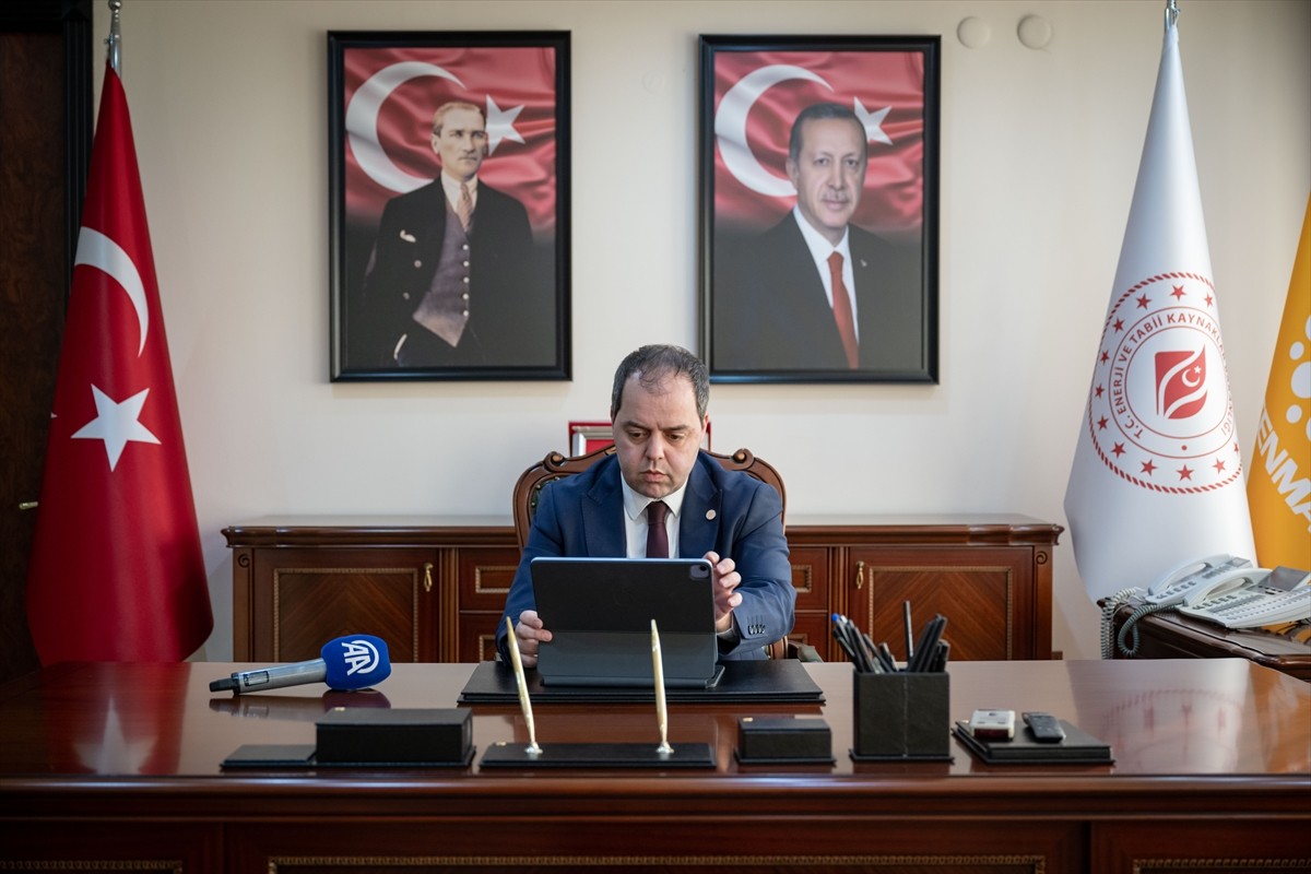 Türkiye Enerji, Nükleer ve Maden Araştırma Kurumu (TENMAK) Başkanı Abdullah Buğrahan Karaveli...