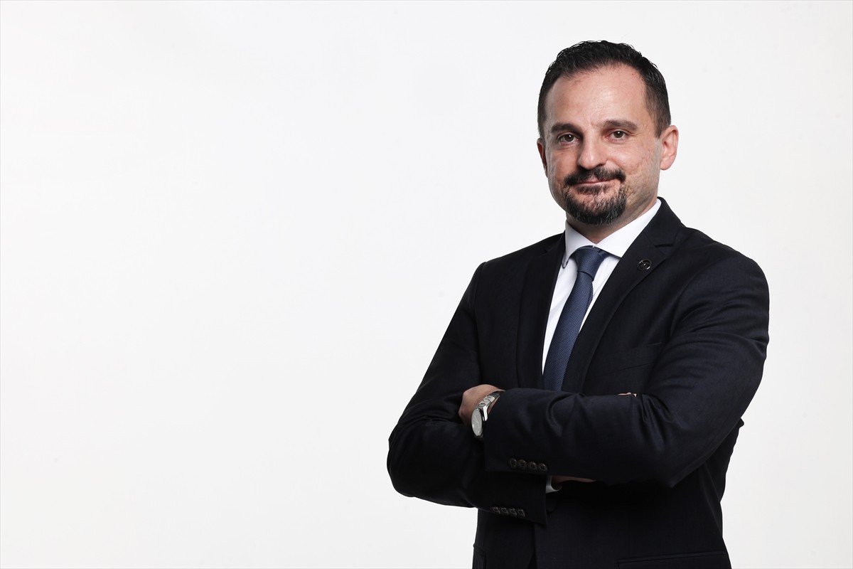 Türkiye Hayat Emeklilik Fon Yönetimi ve Ekonomik Araştırmalar Direktörü Gürol Sami Özer, 2024'teki...