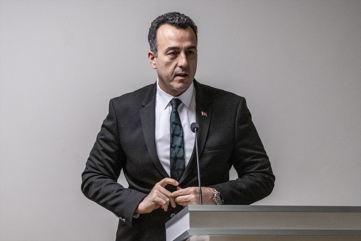 Ümraniye Eğitim ve Araştırma Hastanesi Kadın Doğum ve Çocuk Hastalıkları birimince düzenlenen...