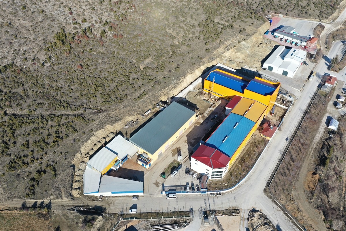 Üretiminin yüzde 95'ini ihraç eden Kastamonu'daki metal fabrikası, Danimarka'daki bir ilaç...