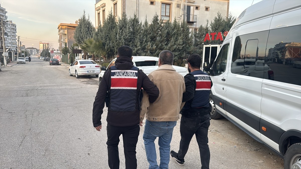 Adıyaman'da terör örgütü PKK'ya yönelik operasyonda 1 zanlı yakalandı.