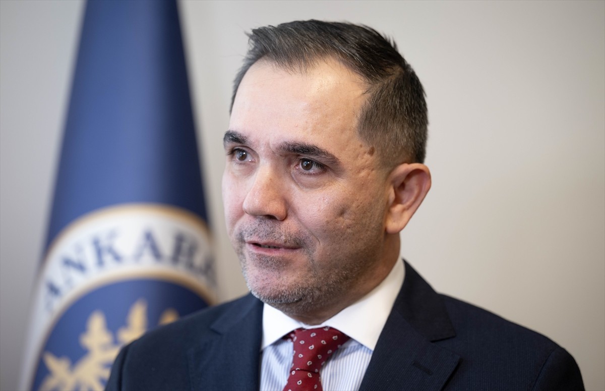 Ankara Üniversitesi (AÜ) İletişim Fakültesi (İLEF) Dekanı Prof. Dr. Fatih Keskin, İLEF'in 60....