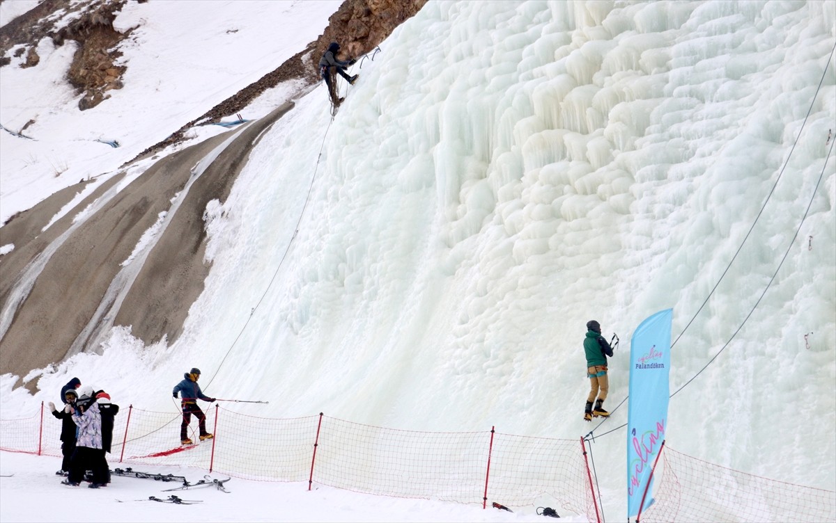Artvin'de 4 Mart 2023'te çığ düşmesi sonucu vefat eden dağcı Mustafa Tekin anısına memleketi...