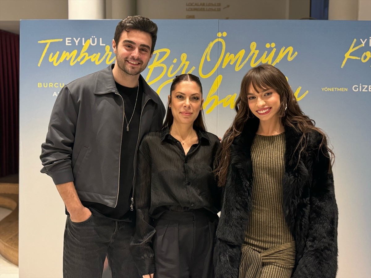 Burcu Yılmaz'ın aynı isimli romanından uyarlanan "Bir Ömrün Sonbaharı" adlı romantik drama filmin...