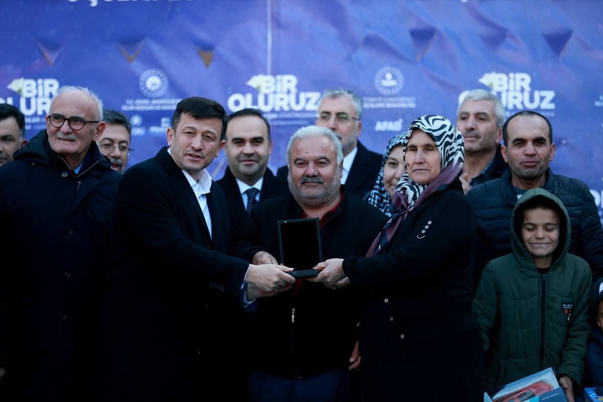 Cumhurbaşkanı Recep Tayyip Erdoğan, Adıyaman Gençlik ve Spor Müdürlüğü Spor Salonu'nda düzenlenen...