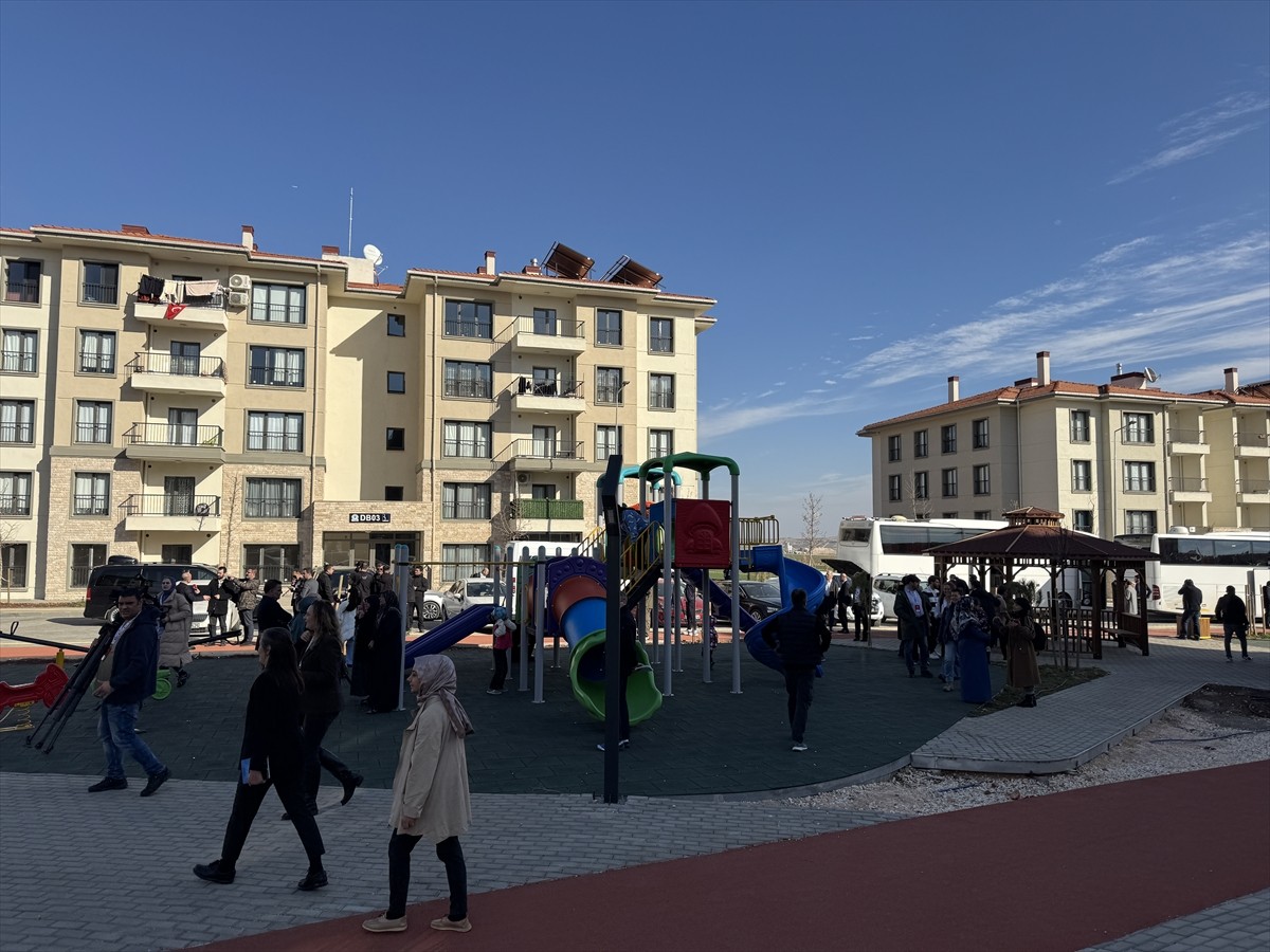  Cumhurbaşkanlığı İletişim Başkanlığı, ulusal ve uluslararası 100 basın mensubunu 6 Şubat...