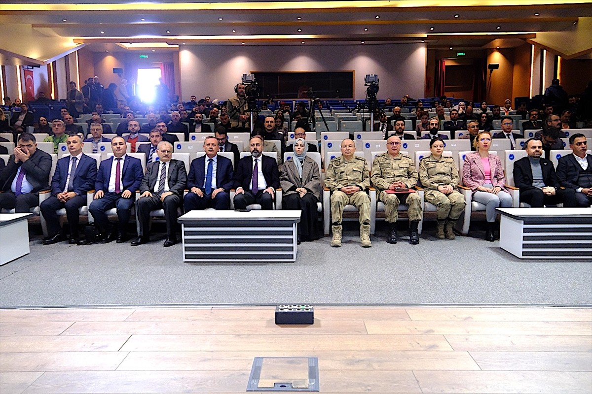 Cumhurbaşkanlığı İnsan Kaynakları Ofisinin destekleri, Van Yüzüncü Yıl Üniversitesinin (Van YYÜ)...