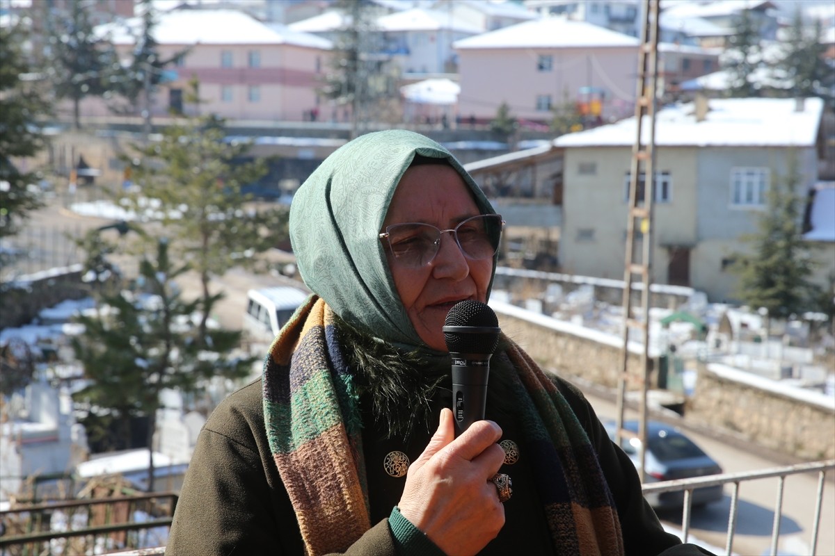 Dünya şampiyonu milli güreşçi Hüseyin Akbaş, vefatının 36. yılında Tokat'ın Almus ilçesindeki...