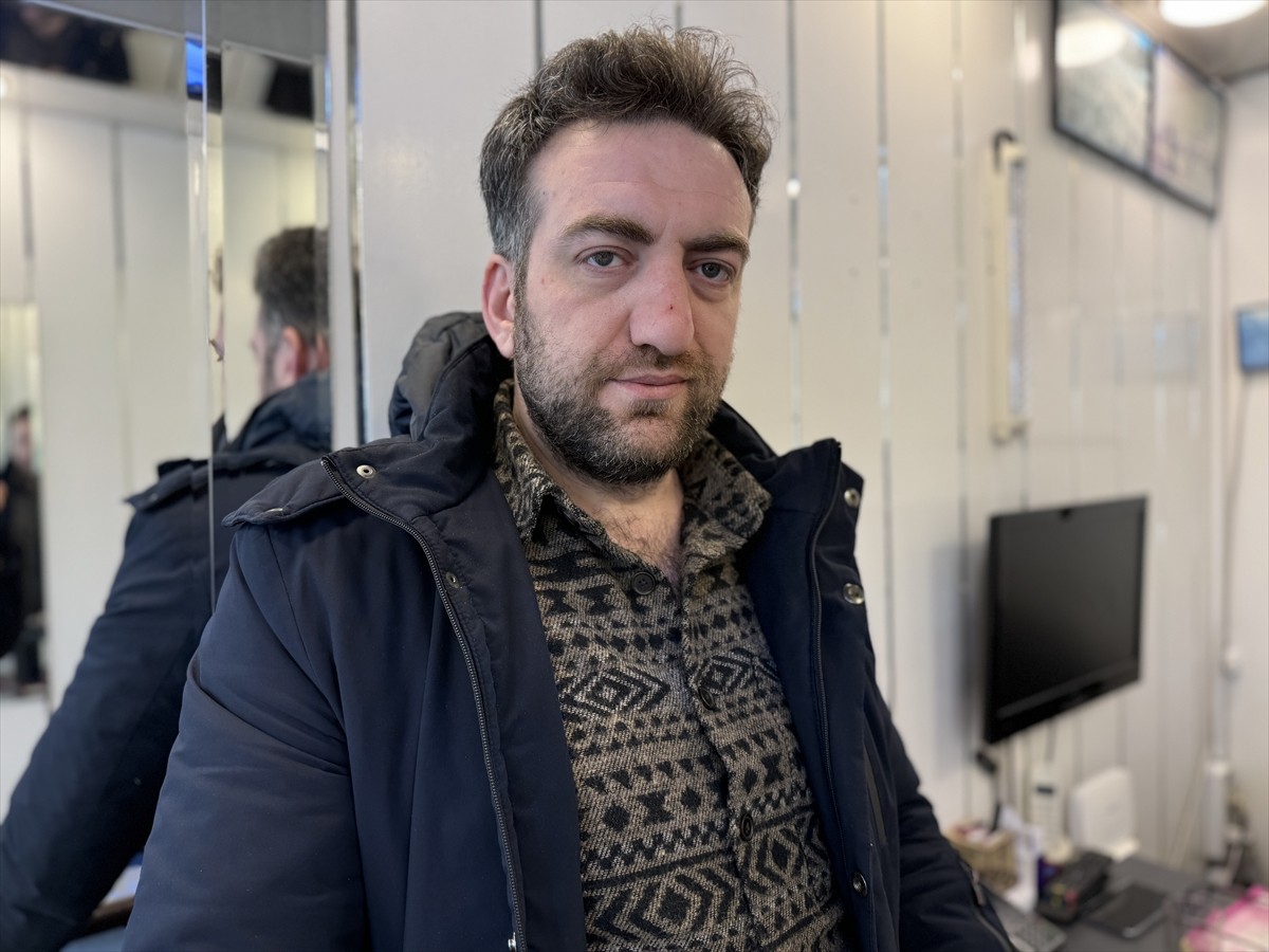 Erzurum'da kuyumcuya sahte altın bileklik bozduran ve konakladığı termal otelde yakalanan zanlı...