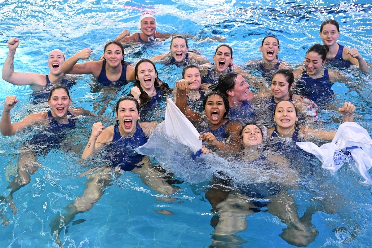 İstanbul'da gerçekleştirilen Sutopu Kadınlar Challenger Kupası Dörtlü Final organizasyonunun...