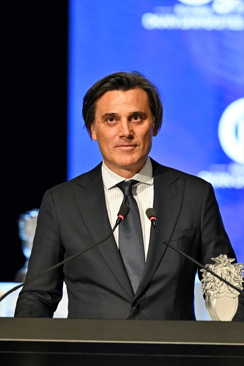 İstanbul Okan Üniversitesi 2024 Spor Ödülleri, sahiplerini buldu. "Yılın Teknik Direktörü"...