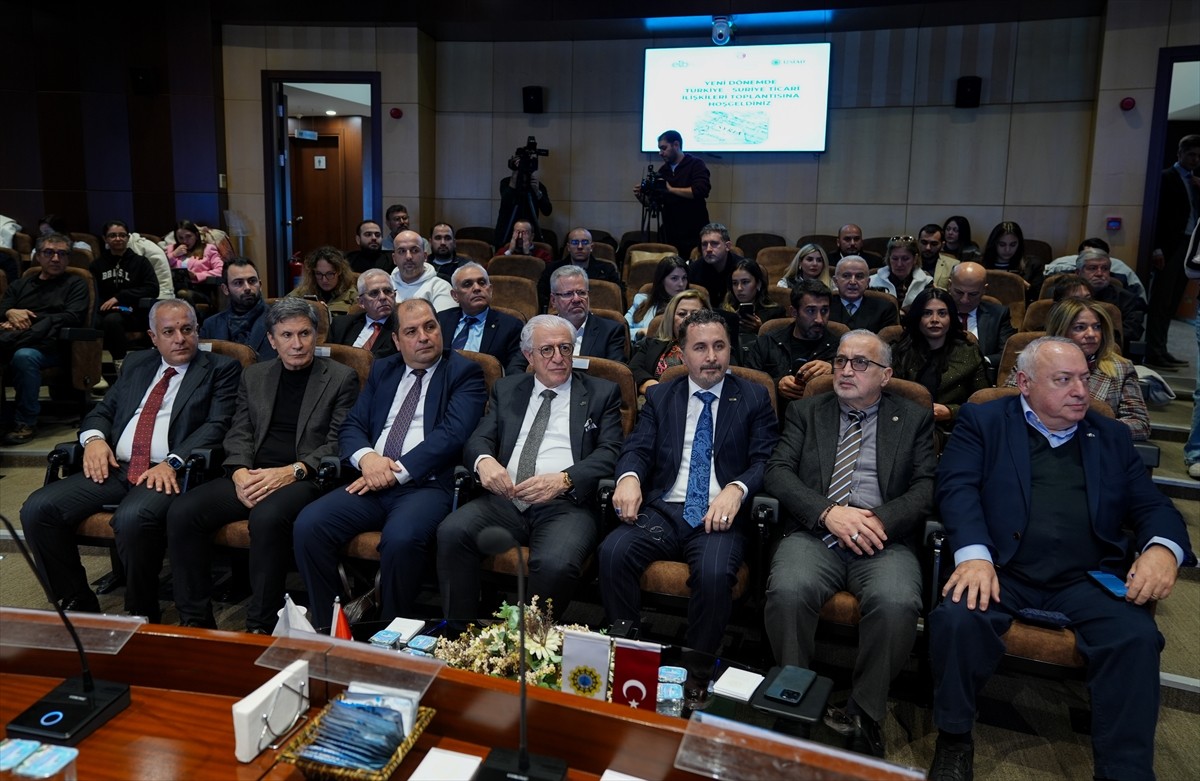 İzmir Sanayici ve İş İnsanları Derneği (İZSİAD) ile Ege İhracatçı Birlikleri (EİB) tarafından...