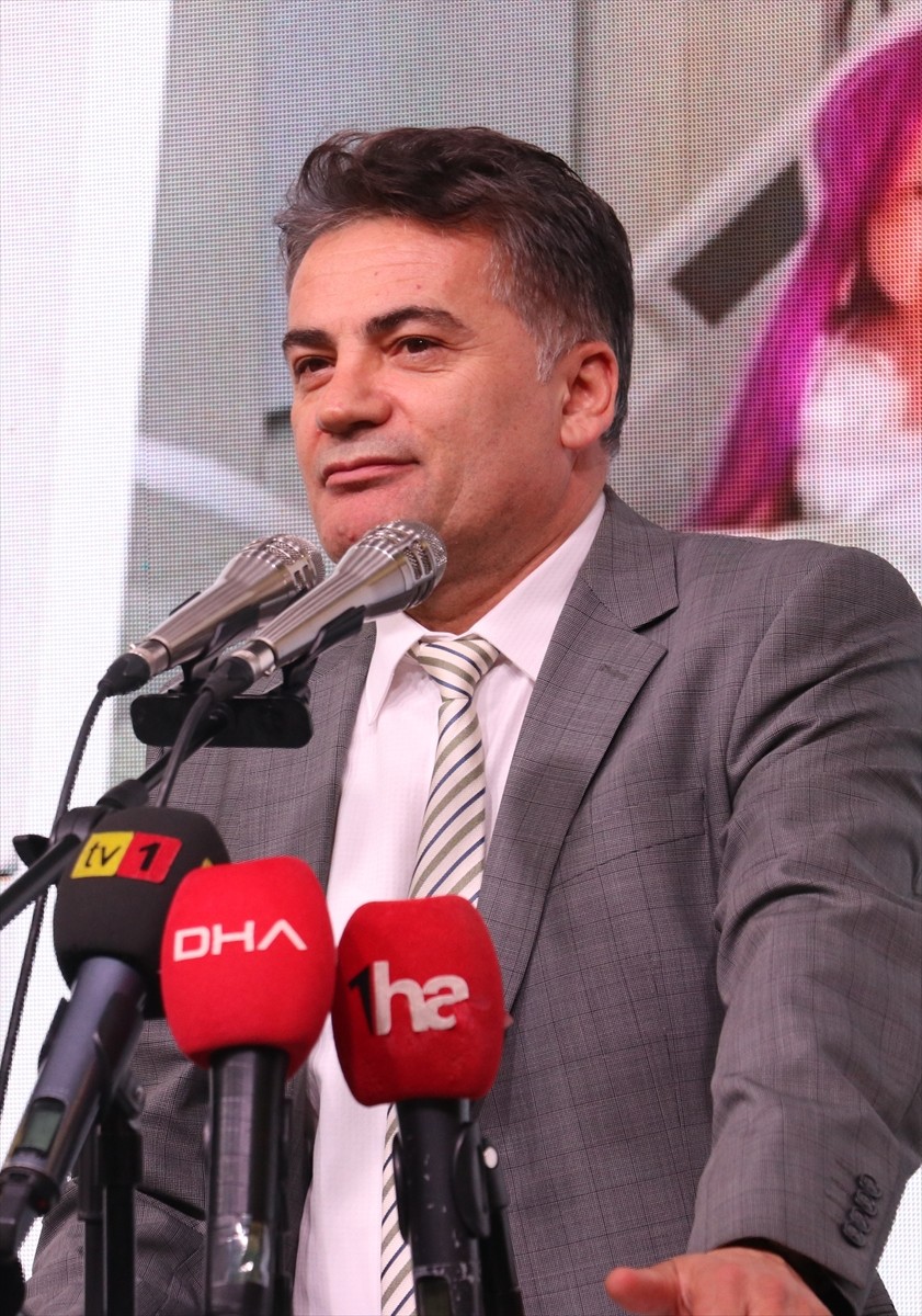 Kayseri'de kanser hastası çocuklar, Kansere Karşı Birlikte Derneğince (KANKA) düzenlenen...