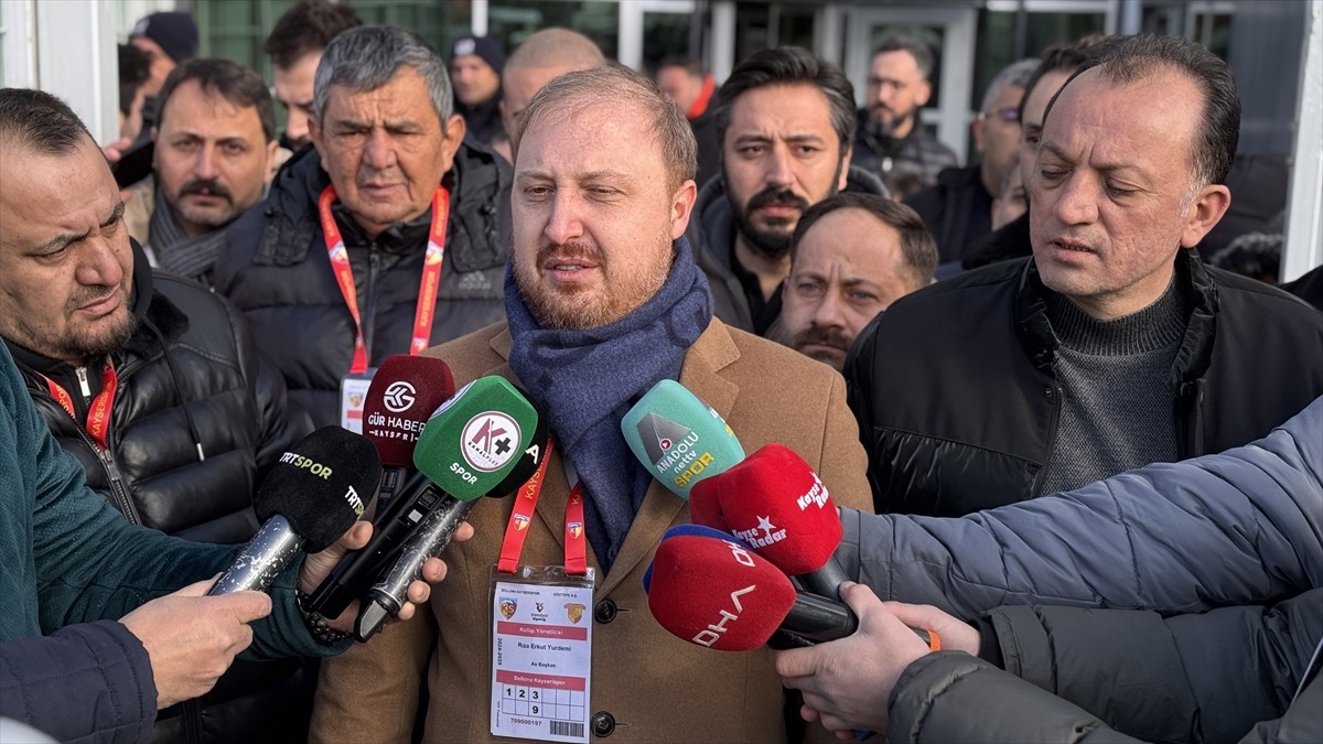  Kayserispor Kulübü Asbaşkanı Rıza Erkut Yurdemi, Kayserispor-Göztepe maçının ardından...