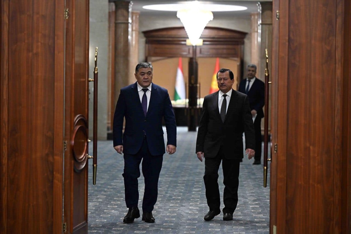 Kırgızistan-Tacikistan sınırının belirlenmesine ilişkin nihai protokolün imzalandığı bildirildi....