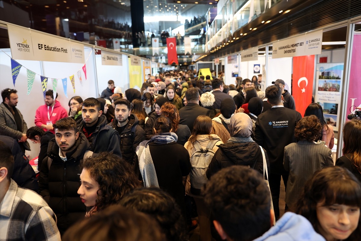 Konya'da, Cumhurbaşkanlığı İnsan Kaynakları Ofisi Başkanlığı koordinasyonunda "Yetenek Her Yerde"...