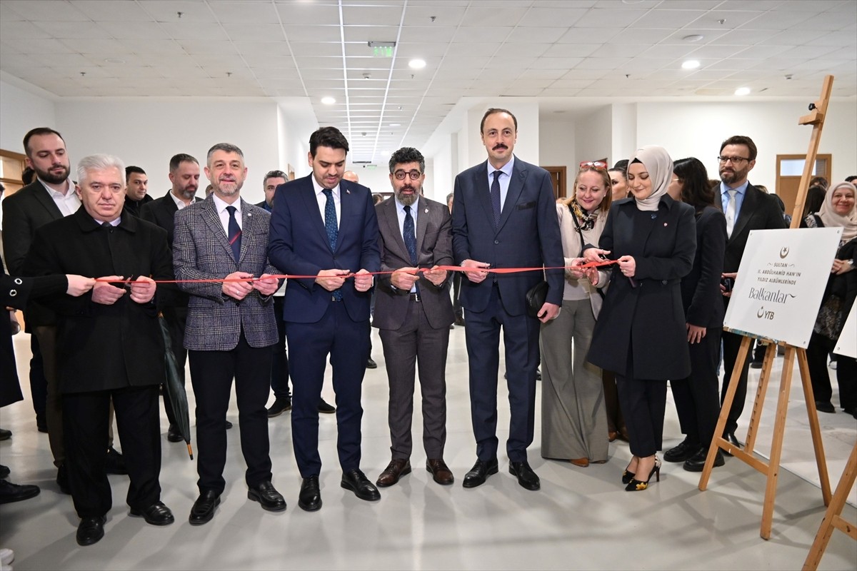 Kuzey Makedonya'nın başkenti Üsküp'teki Uluslararası Balkan Üniversitesi (IBU) tarafından "Sultan...