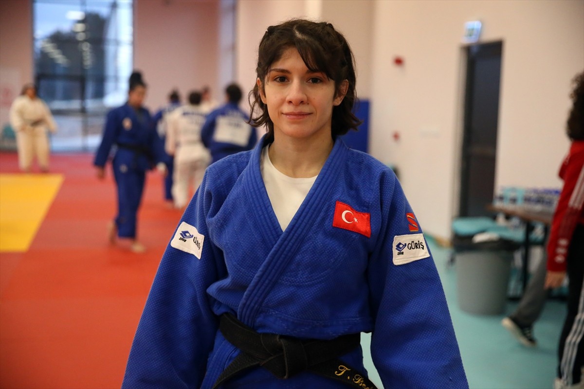 Los Angeles 2028 Olimpiyat Oyunları'nın hazırlıklarına Kastamonu'da başlayan milli judocu Tuğçe...