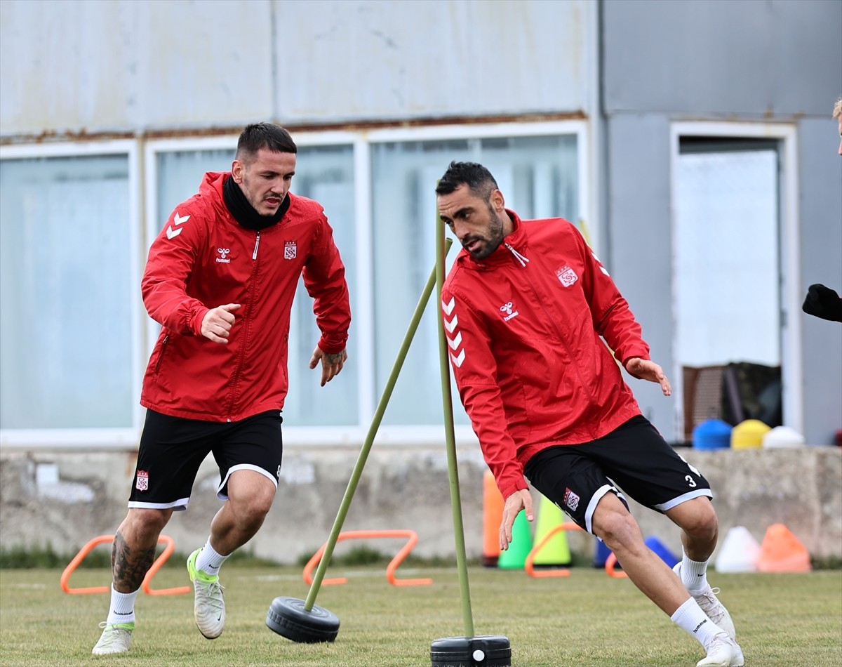 Net Global Sivasspor, Trendyol Süper Lig'in 26. haftasında deplasmanda RAMS Başakşehir ile...