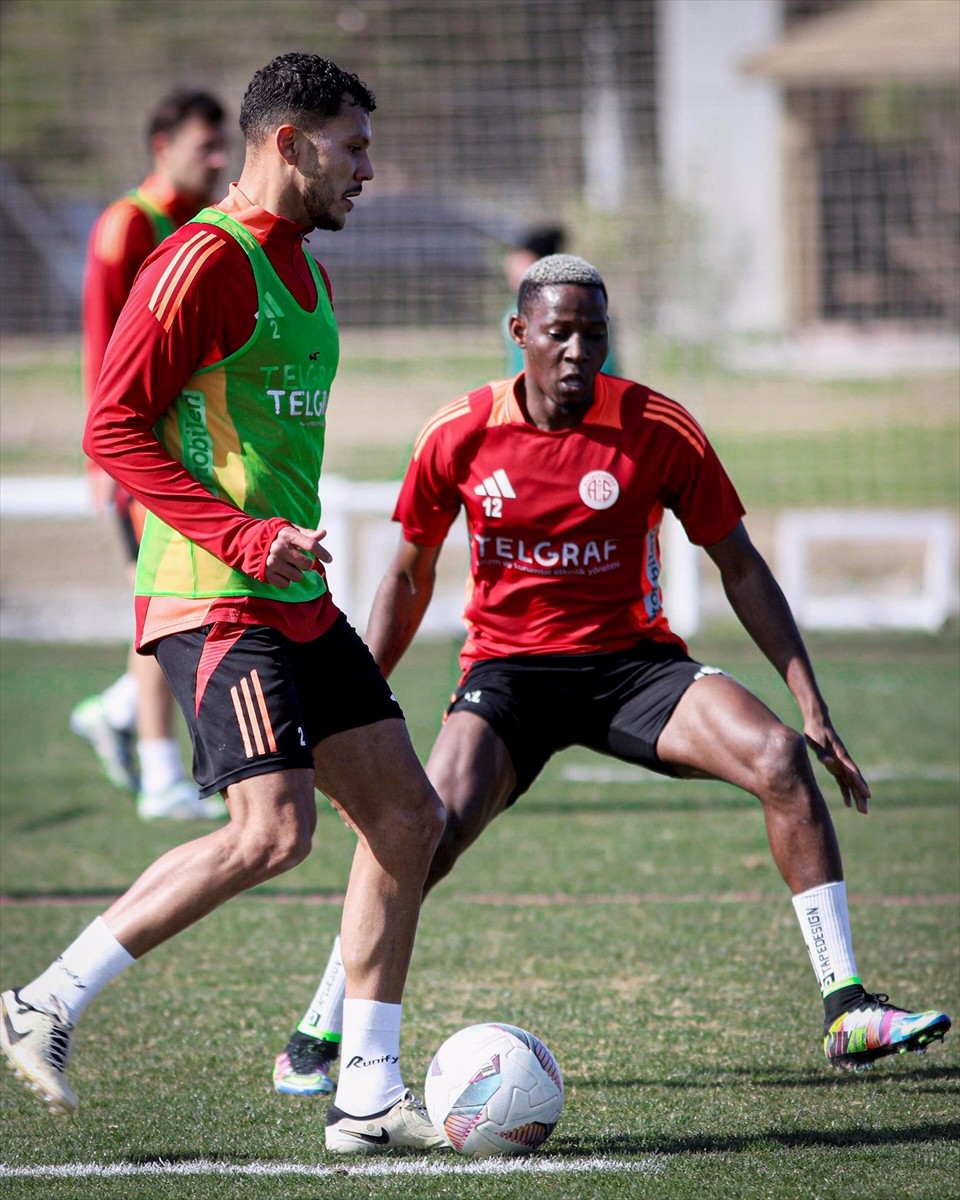 Onvo Antalyaspor, Trendyol Süper Lig'in 24'üncü haftasında Adana Demirspor ile 14 Şubat Cuma günü...