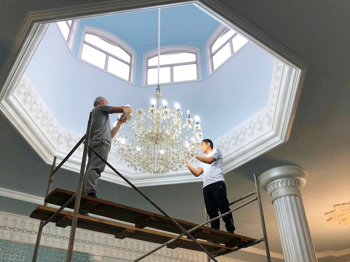 Özbekistan'da huzur ve bereket ayı ramazanın son hazırlıkları tamamlandı. Ülkedeki tüm yerleşim...