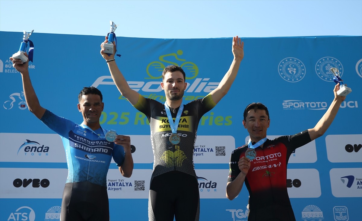 Pedalia Uluslararası Yol Bisiklet Yarış Serisi'nin International Kleopatra Criteryum yarışı...